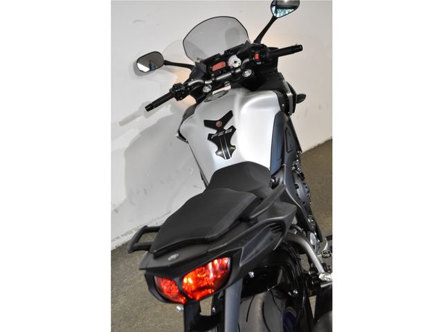 yamaha - fz-8-fazer-abs
