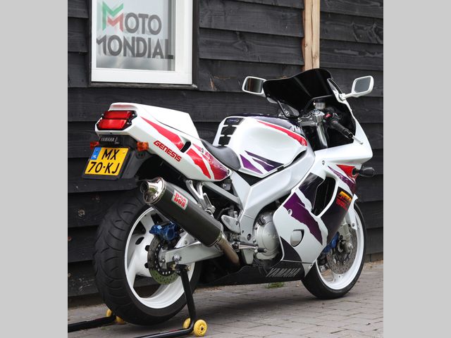 yamaha - fzr-600-r