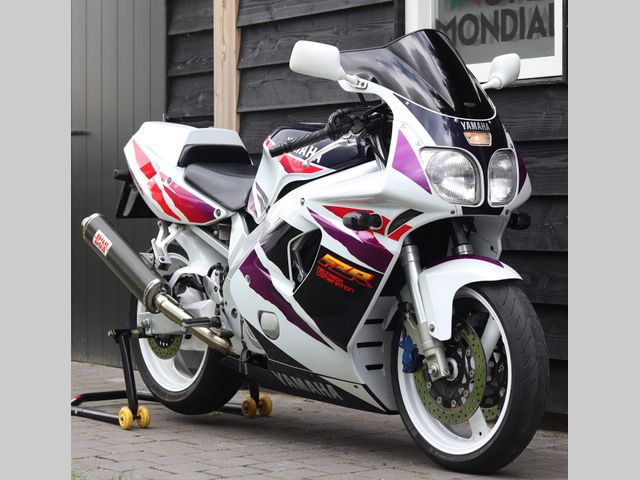 yamaha - fzr-600-r