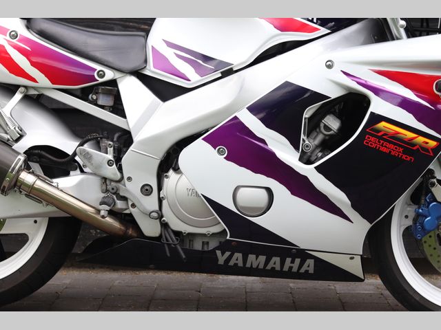 yamaha - fzr-600-r