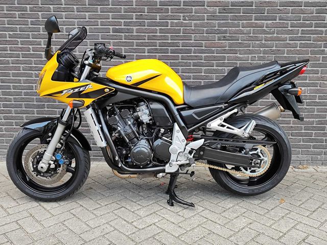 yamaha - fzs-1000--fazer