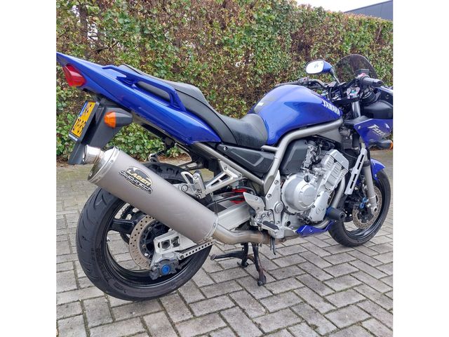 yamaha - fzs-1000--fazer