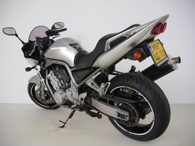 yamaha - fzs-1000--fazer