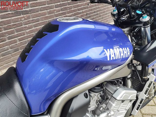 yamaha - fzs-1000--fazer