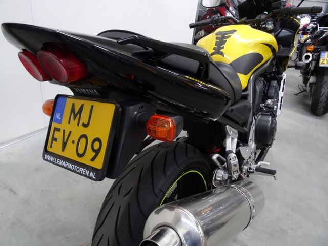 yamaha - fzs-1000--fazer