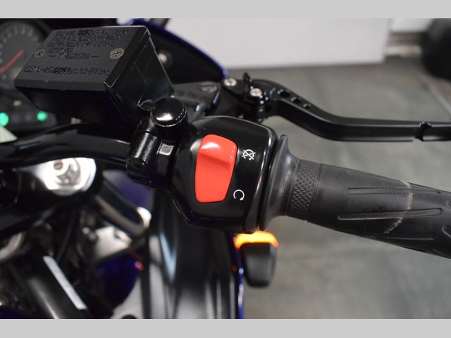 yamaha - fzs-1000--fazer