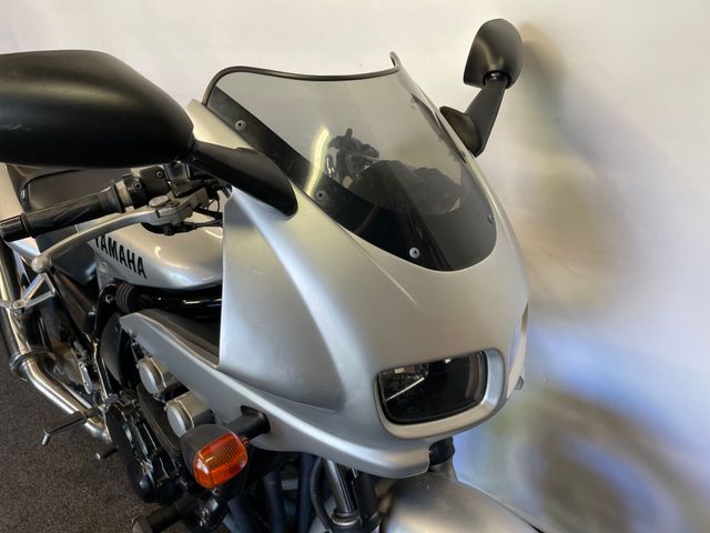 yamaha - fzs-400