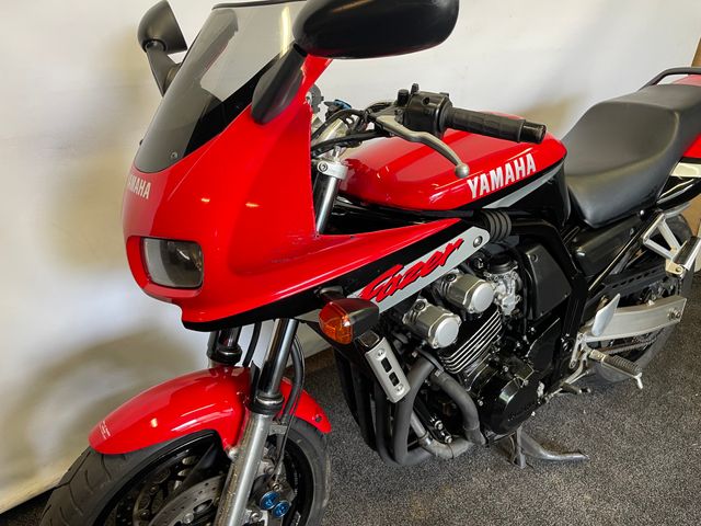 yamaha - fzs-600-fazer