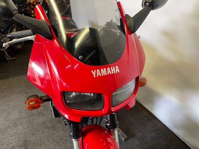 yamaha - fzs-600-fazer