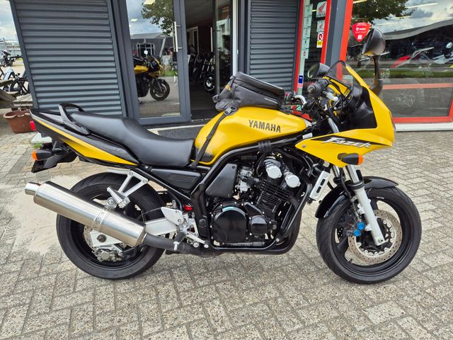 yamaha - fzs-600-fazer