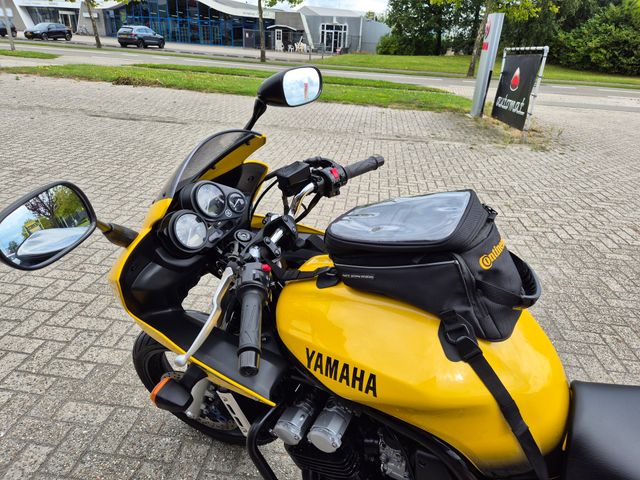 yamaha - fzs-600-fazer