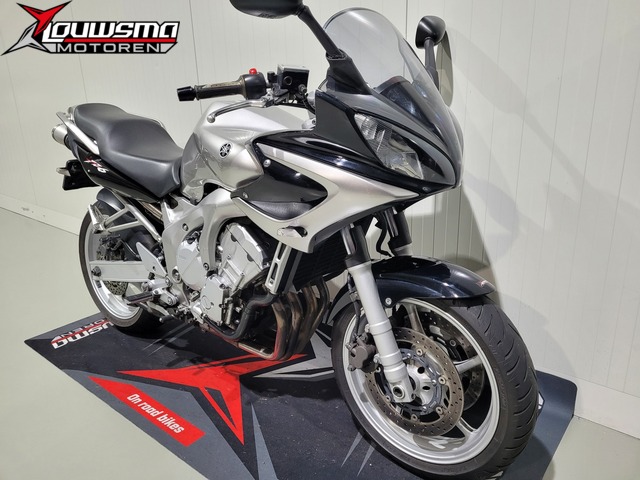 yamaha - fzs-600-fazer