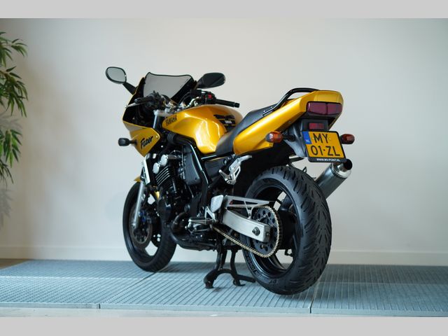 yamaha - fzs-600-fazer