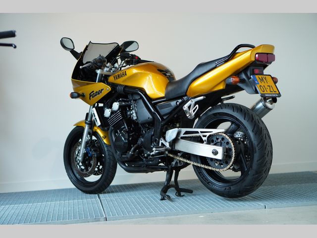 yamaha - fzs-600-fazer