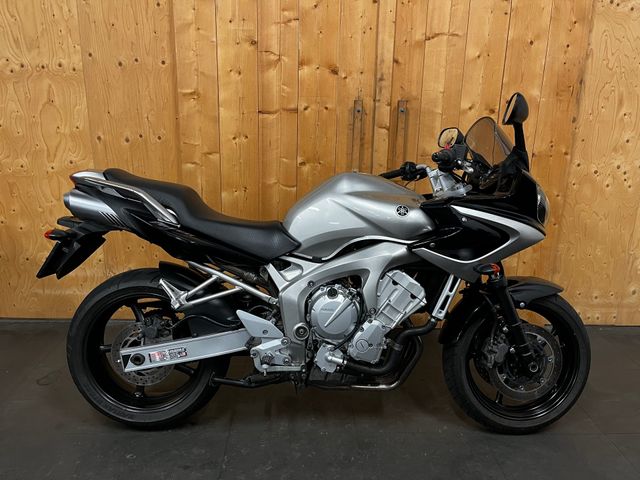 yamaha - fzs-600-fazer