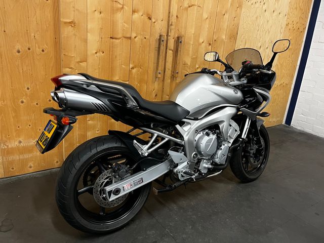 yamaha - fzs-600-fazer