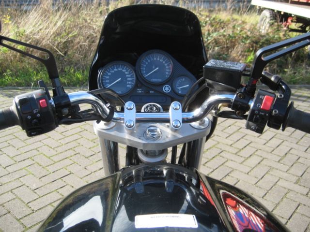 yamaha - fzs-600-fazer