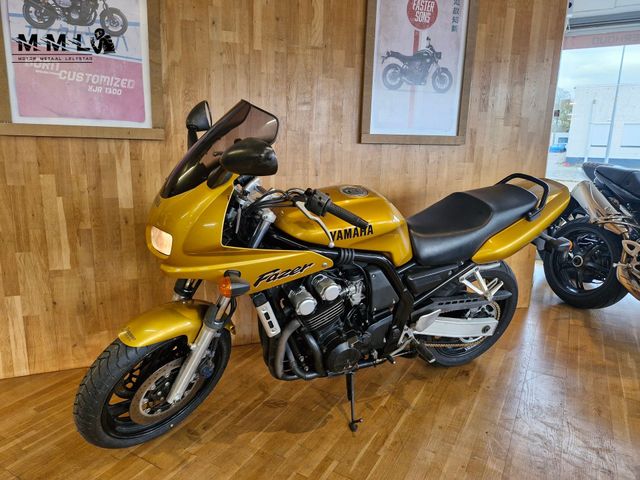 yamaha - fzs-600-fazer