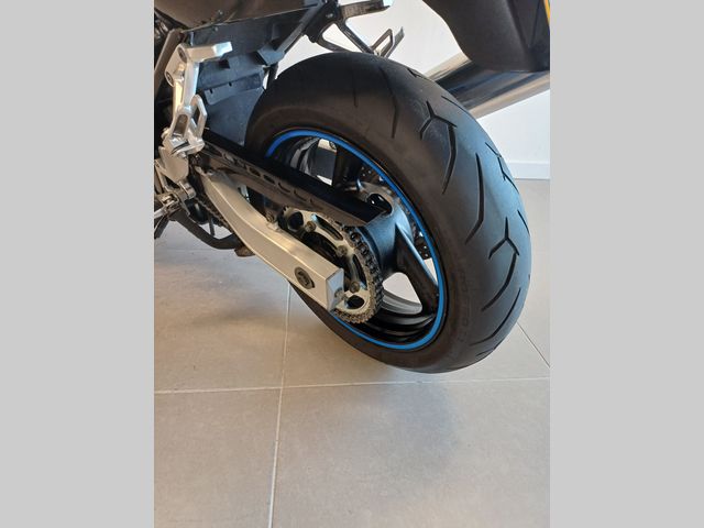 yamaha - fzs-600-fazer