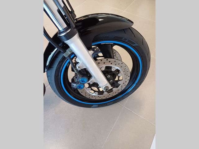 yamaha - fzs-600-fazer