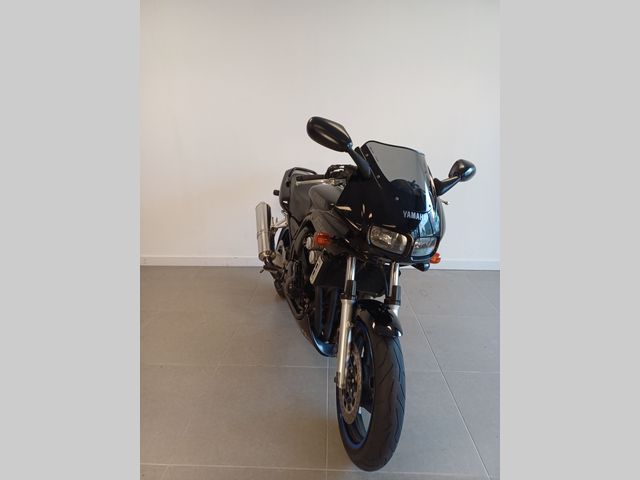 yamaha - fzs-600-fazer