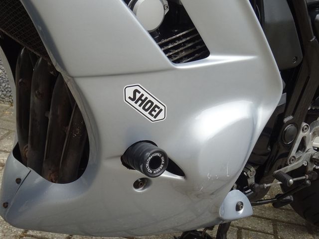 yamaha - fzs-600-fazer