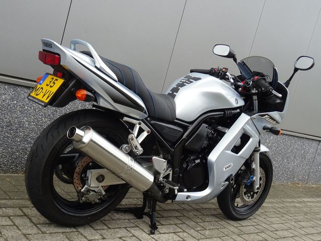 yamaha - fzs-600-fazer