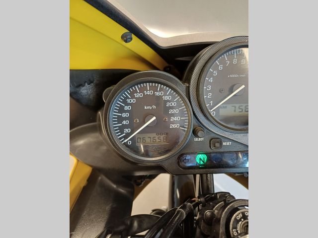 yamaha - fzs-600-fazer