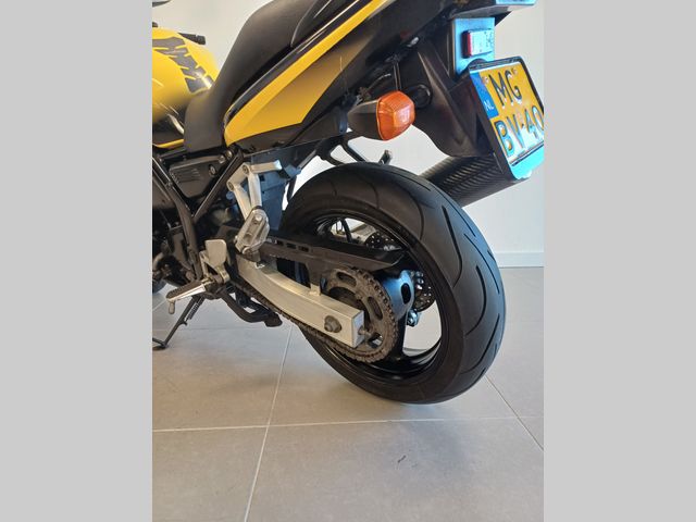 yamaha - fzs-600-fazer