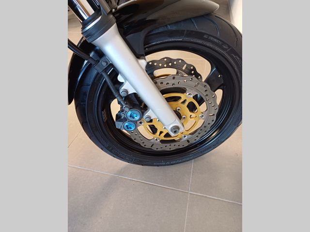 yamaha - fzs-600-fazer