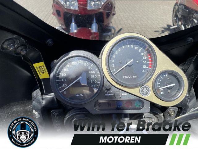 yamaha - fzs-600-fazer