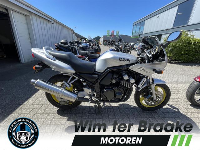 yamaha - fzs-600-fazer
