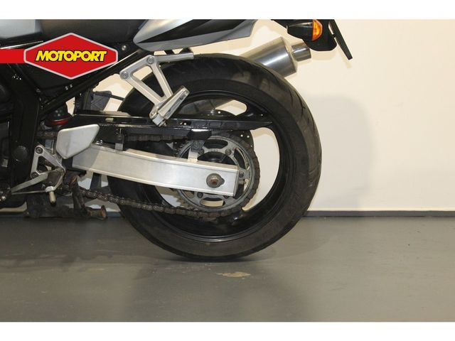 yamaha - fzs-600-fazer