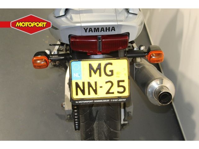 yamaha - fzs-600-fazer