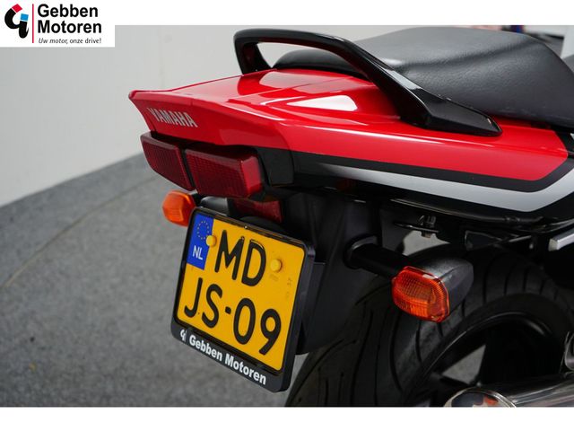 yamaha - fzs-600-fazer