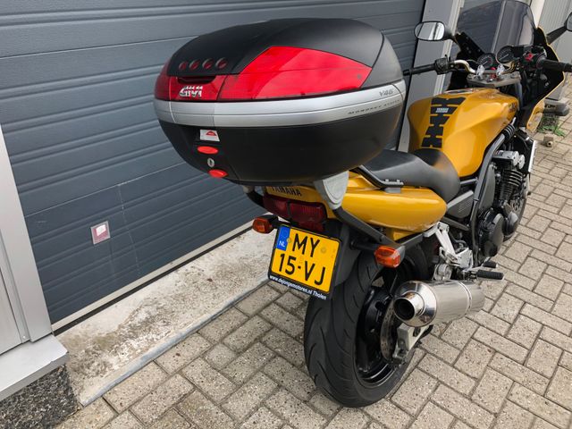 yamaha - fzs-600-fazer