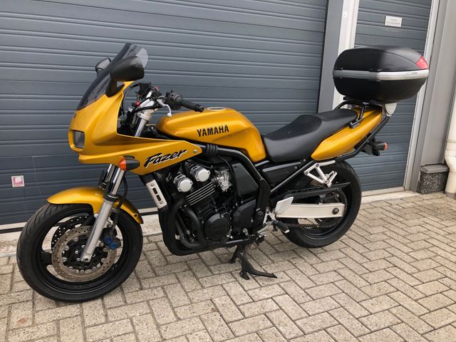 yamaha - fzs-600-fazer