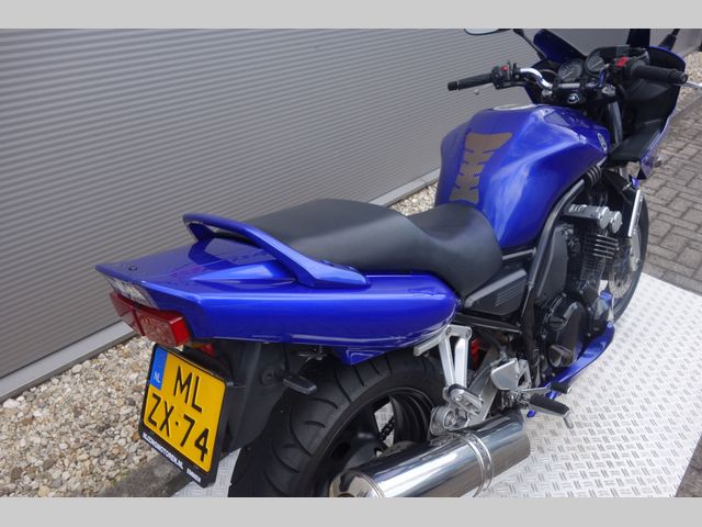 yamaha - fzs-600-fazer