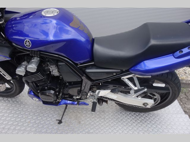 yamaha - fzs-600-fazer