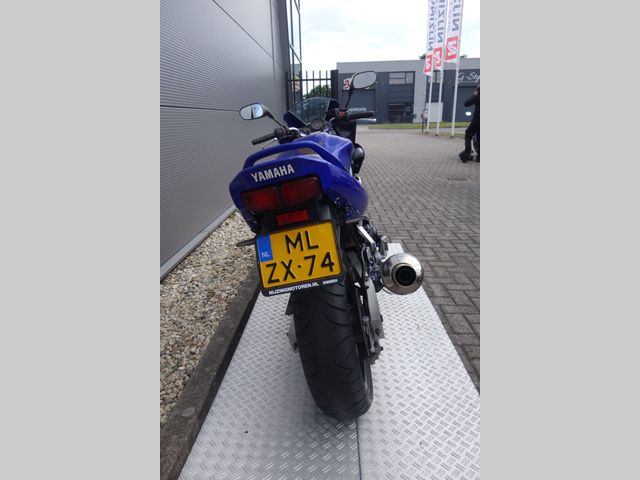 yamaha - fzs-600-fazer