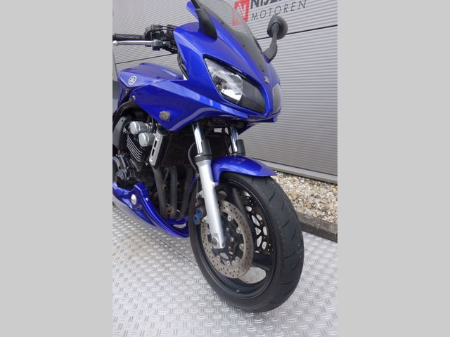 yamaha - fzs-600-fazer