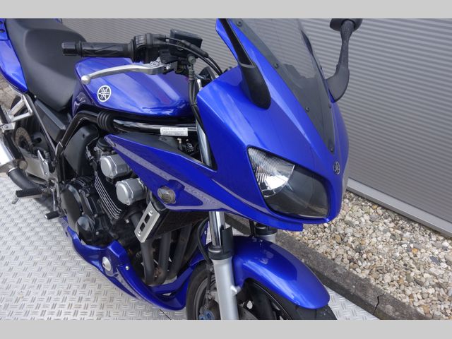 yamaha - fzs-600-fazer