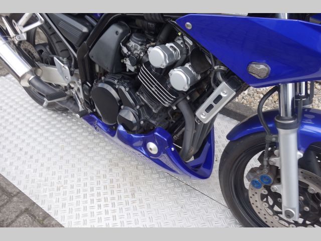 yamaha - fzs-600-fazer