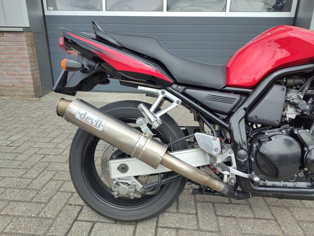 yamaha - fzs-600-fazer