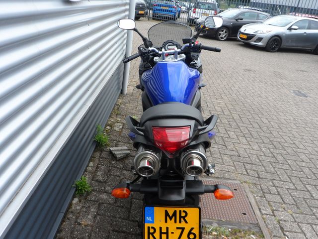 yamaha - fzs-600-fazer