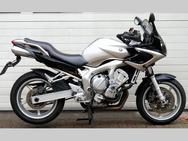 yamaha - fzs-600-fazer