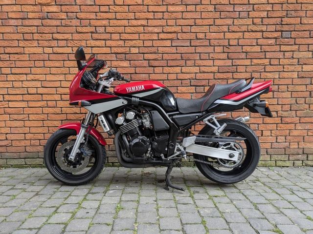 yamaha - fzs-600-fazer-s