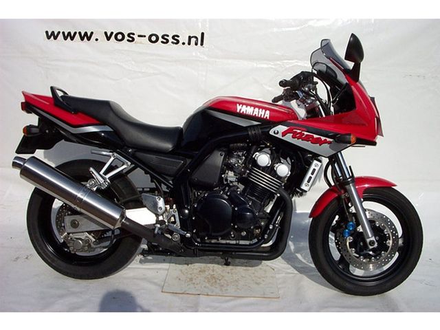 yamaha - fzs-600-fazer-s