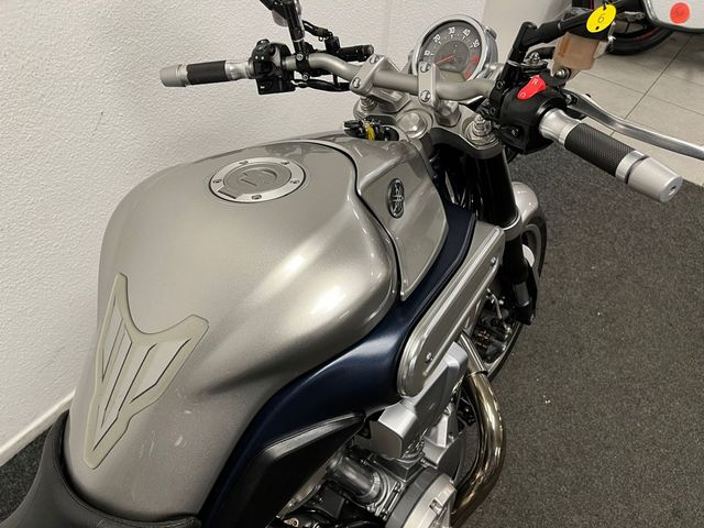 yamaha - mt-01