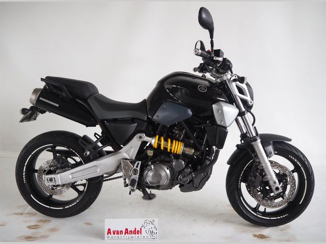 yamaha - mt-03